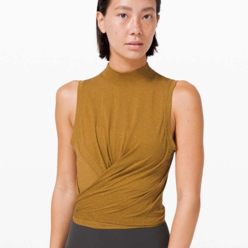 Lululemon Time to Restore Mock Neck Tank
Spiced Bronze/White | Size 4